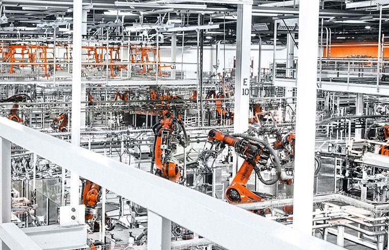 Инновации в промышленной автоматизации: KUKA внедряет платформу AMP на заводе KTPO
