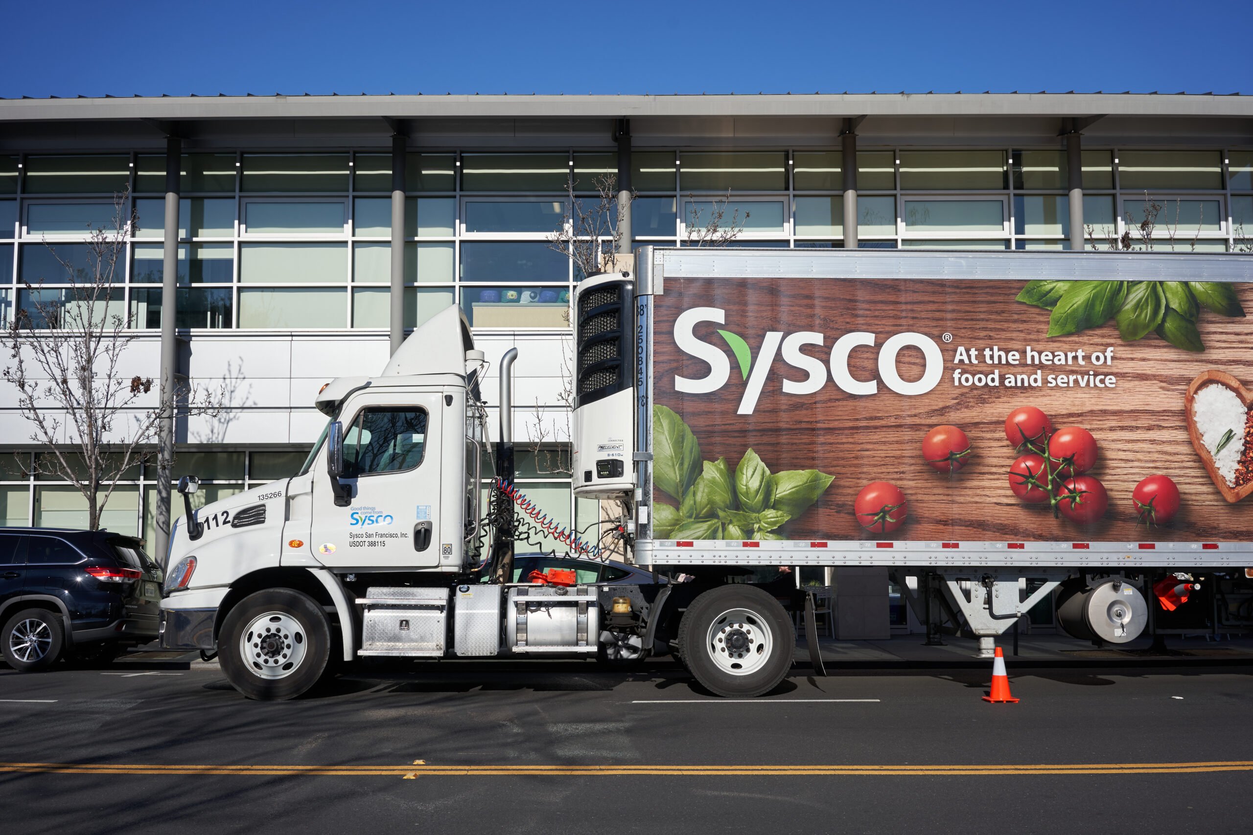 Sysco Corp: Как искусственный интеллект меняет рынок дистрибуции продуктов питания