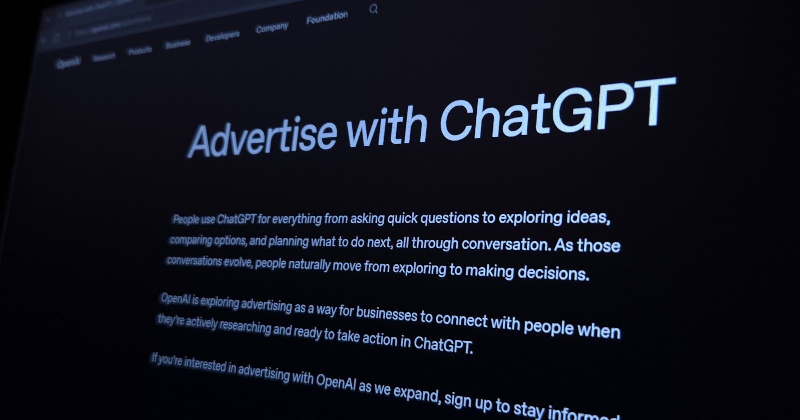 Реклама в ChatGPT: как изменились правила размещения и что это значит для здравоохранения