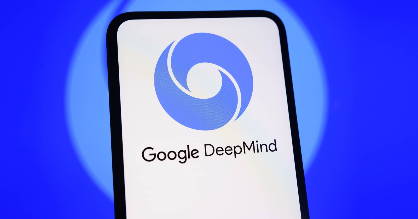 Революция в поисковой оптимизации: Google предлагает новый подход к ранжированию с помощью Autoregressive Ranking