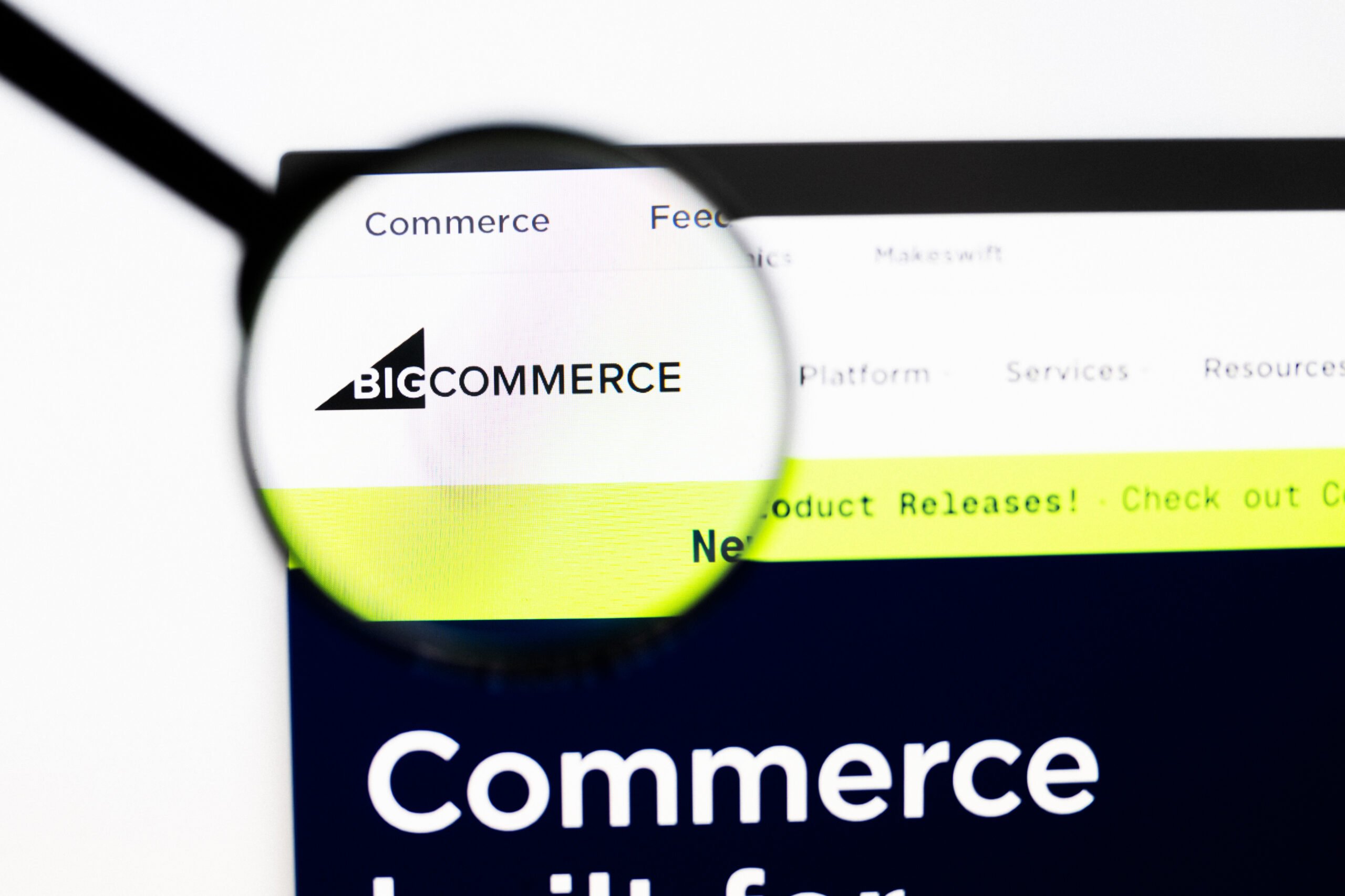 Искусственный интеллект в электронной коммерции: новые инструменты от Commerce для оптимизации каталогов товаров