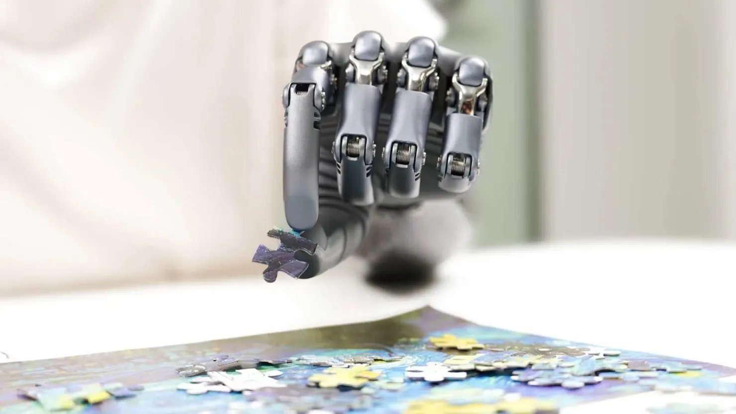 Будущее интерфейсов «мозг-компьютер»: от Neuralink до китайских технологий