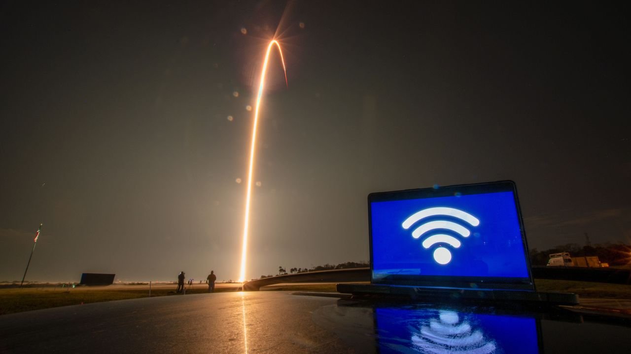 NASA и SpaceX: Новая эра связи для Artemis III с помощью Starlink